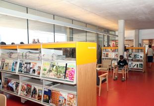 El conseller Ferran Mascarell inaugura la nova Biblioteca de Llagostera 