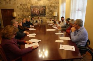 Girona constitueix un grup per engegar la 'Ciutat amiga de les persones grans'