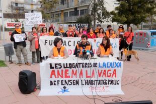 Famílies de pisos de protecció oficial de Banyoles amenacen InmoCriteria amb una vaga de lloguers