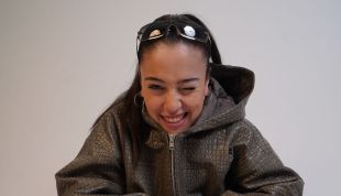 La cantant gironina Juls publica el seu primer disc