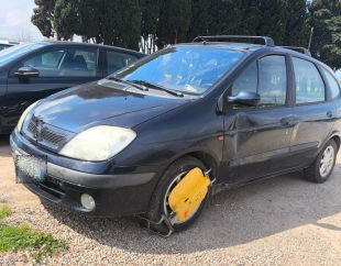 Enxampat un conductor francès molt begut i que mai ha tingut carnet circulant per Ullà