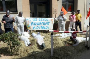 Acció ecologista per reclamar el cessament de l'activitat del Fluvià Nàutic