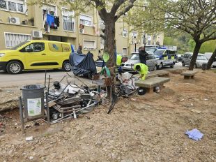 Girona executa una actuació de neteja i manteniment a la Font de la Pólvora