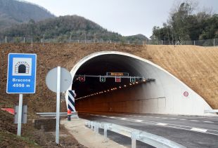 Foment dóna l'esquena a Olot i no pagarà pel tram de variant pendent