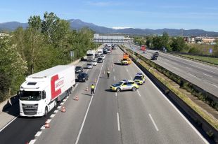 Detenen el conductor que va provocar l'accident mortal de diumenge a l'AP-7 a Vilablareix