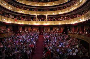 El Teatre Municipal de Girona tanca la temporada 2025 amb mil espectadors més i creixent en abonats