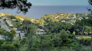 Blanes avança en la recepció de la urbanització Cala Sant Francesc després de 50 anys