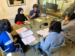Alumnes del Vallvera de Salt creen un pòdcast dins d'un projecte educatiu de la Fundació Ciutat Invisible
