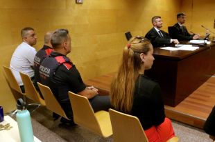 Jutgen dos acusats de participar en un narcoassalt amb falsos policies a Maçanet de la Selva