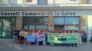 Treballadors del Consell Comarcal de la Selva protesten per falta de personal
