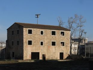 Ocupen la masia de Cal Gras a Girona, declarada Bé Cultural d’Interès Local
