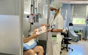L'hospital de Palamós posa en funcionament un telèfon urgent per a pacients oncològics