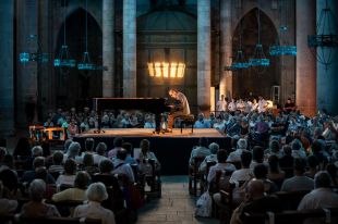 Carles Cases inaugura l’Istiu amb un concert íntim a Castelló d’Empúries