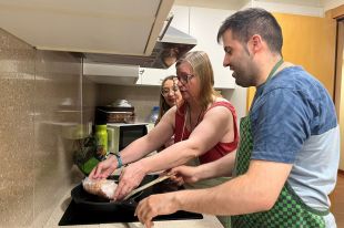 El programa de llars amb suport a persones amb trastorns mentals redueix un 88% els ingressos