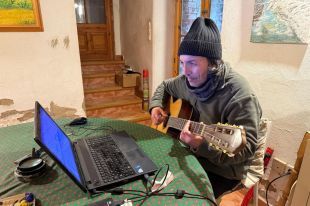 Un músic bisbalenc transcriu peces de música clàssica inèdites per a escenaris d'arreu del món