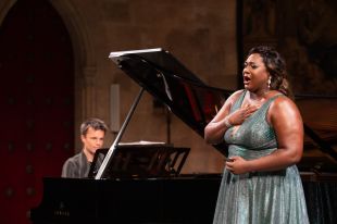 La soprano Angel Blue commou el públic del Festival de Peralada en el seu debut a Catalunya