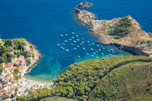 Mor un home ofegat a Begur quan practicava pesca submarina