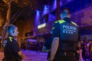 Platja d'Aro posa 216 denúncies per incivisme i no detecta cap comiat de solter amb objectes sexuals