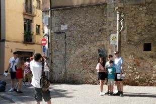 Girona ja comptabilitza i analitza la ruta dels turistes pel Barri Vell amb sensors