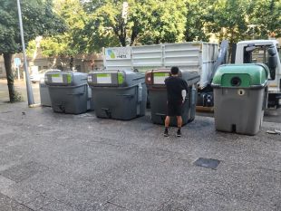 Detingut un home per cremar dos contenidors a Girona