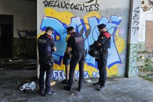 Quatre detinguts a Girona en un operatiu policial a les naus abandonades del carrer Barcelona