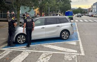 Salt imposa 30 multes per ús fraudulent de targetes de mobilitat reduïda