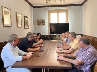 Deu pobles del Baix Empordà exigeixen més fiscals per evitar l'arxivament de causes