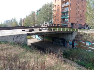 Girona treu a licitació per 168.000 euros la rehabilitació de dues passeres damunt el Güell