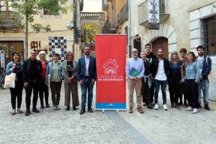 Girona crea un servei pioner contra les discriminacions en col·laboració amb una trentena d'entitats