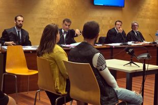 Un acusat del crim de Cabanelles demana perdó a la família de la víctima i exculpa l'altre processat