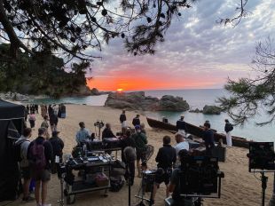 El rodatge de la sèrie 'The Empress' de Netflix deixa 220.000 euros a Lloret de Mar