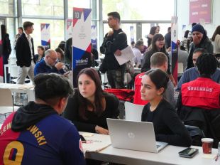 TreballemGi assoleix xifres rècord amb 100 empreses, més de 1.000 participants i 2.200 entrevistes