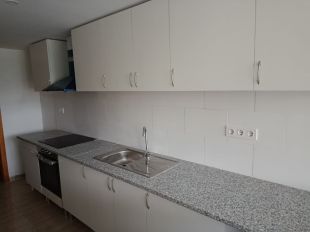 Salt compra sis pisos més per destinar-los a lloguer social i ja en gestiona 225