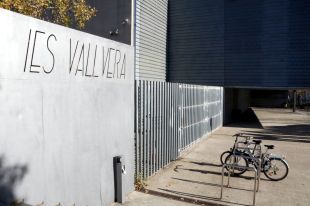 El professorat de l'institut Vallvera de Salt farà una concentració davant la seu del Govern