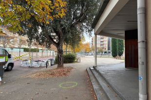 Un Policia Municipal de Girona dispara contra un home que l’amenaçava amb una serra