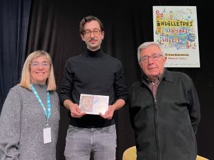 Marc Rovira guanya el Premi Llucieta Canyà de crítica literària d’Indilletres