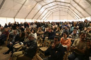 El 8è Indilletres de la Bisbal tanca una edició multitudinària i es referma com a fira literària