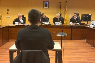 Condemnat a 5 anys de presó per violar una amiga menor d'edat en un pis de Girona