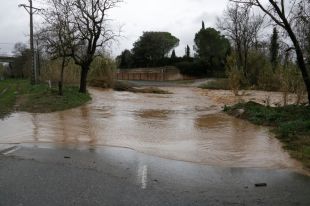 Evacuen una residència de discapacitats al Far d’Empordà per la crescuda del riu Manol
