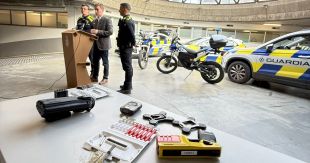 La Guàrdia Urbana de Figueres incorpora pistoles elèctriques Taser últim model