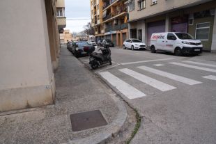 Girona invertirà uns 100.000 euros en fer accessibles les voreres del carrer Rosselló