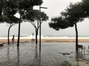 La llevantada deixa prop de 200 litres en menys de 24 hores en zones del Baix Empordà