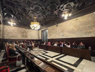 Salellas fixa l’habitatge com a prioritat i admet marge de millora amb les escombraries a Girona