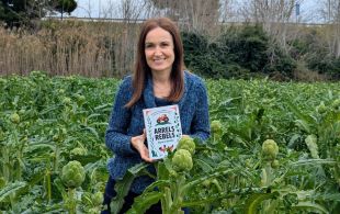 Agnès Batlle recull la veu d’una nova generació pagesa a Arrels rebels