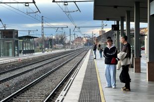 Adif suspendrà la circulació de trens entre entre València i Catalunya de les 11h a les 16h pel vent