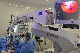 L’Hospital de Blanes realitza la primera cirurgia de retina