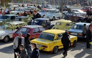 Arbúcies consolida la Trobada de Clàssics amb prop de 700 vehicles en la 18a edició