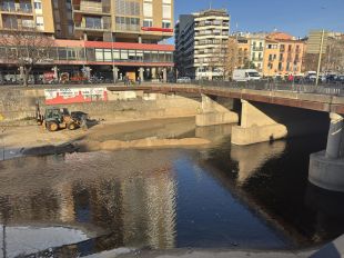 Comencen les obres de reforç de la plaça Catalunya de Girona per garantir-ne l’estabilitat