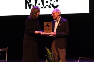 Fèlix Mussoll rep el Premi 3 de Març de Salt reivindicant la identitat saltenca i catalana