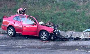 Mor el conductor d’un turisme xocant amb un camió dels Bombers a Cassà de la Selva